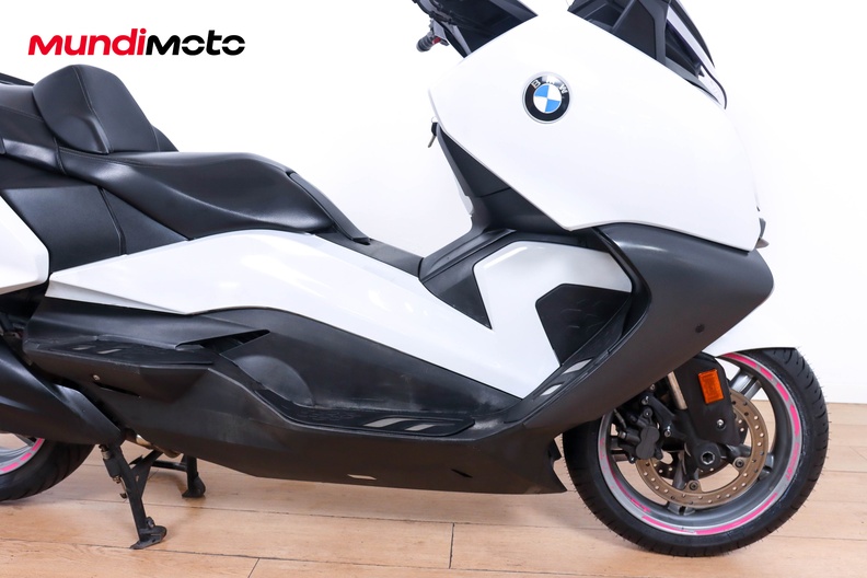Motorbike image 12