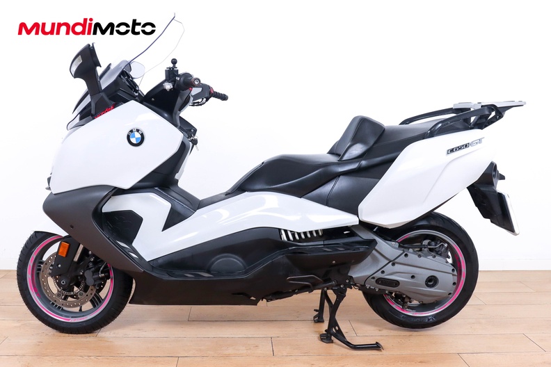 Motorbike image 5