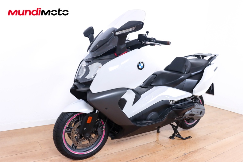 Motorbike image 7