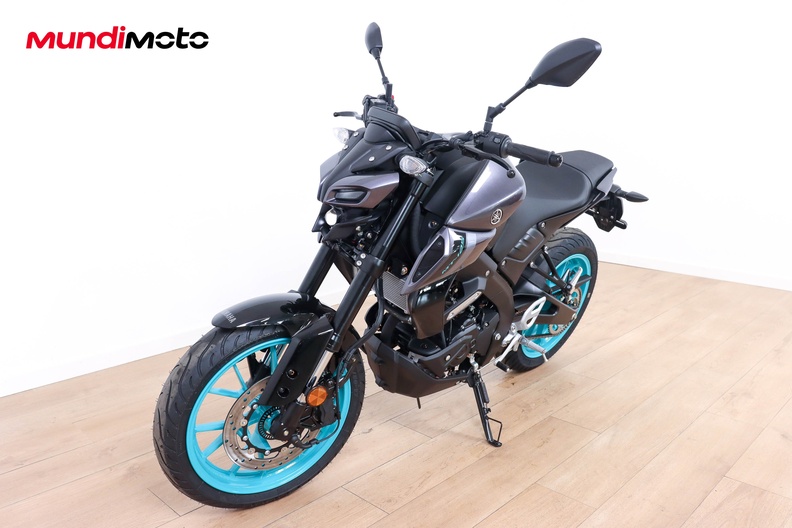 Motorbike image 6