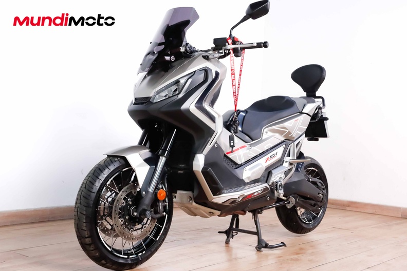 Motorbike image 7
