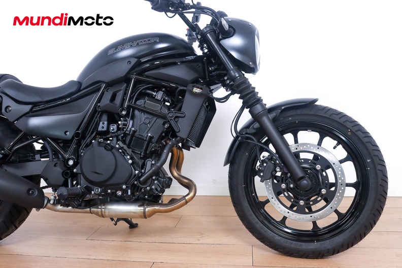Motorbike image 12