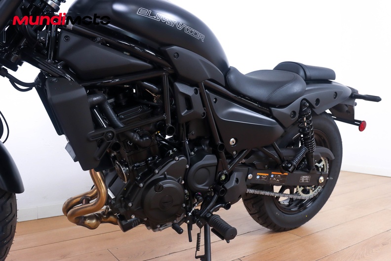Motorbike image 8