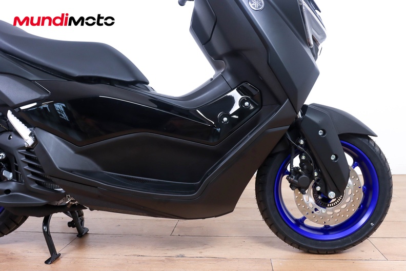 Motorbike image 3