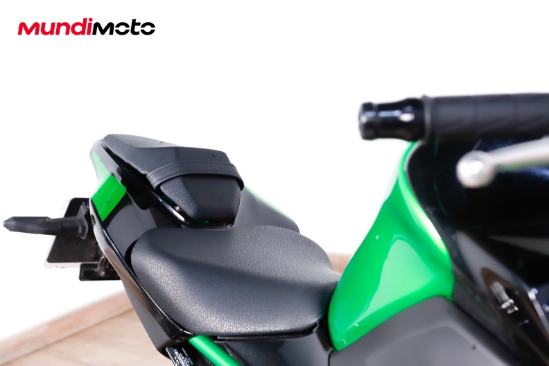 Motorbike image 13