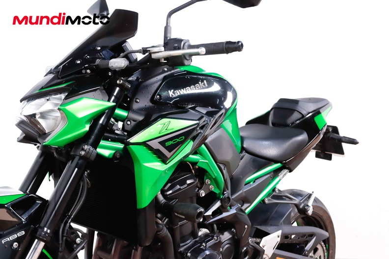 Motorbike image 8