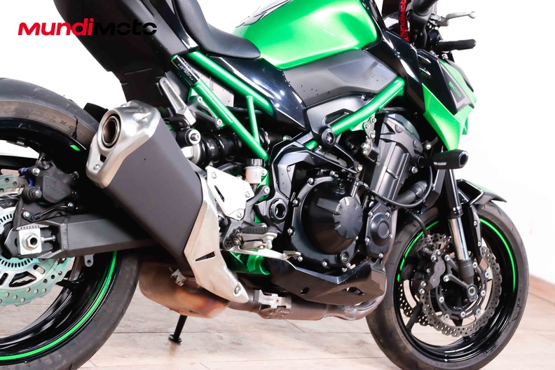 Motorbike image 3