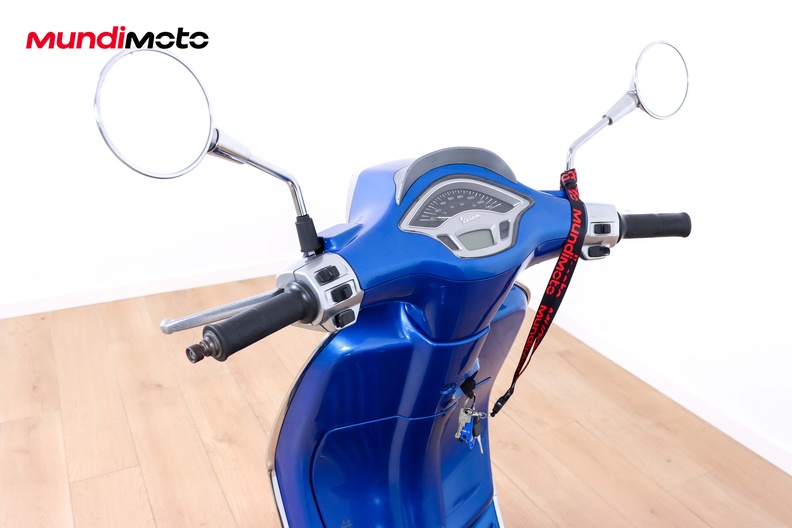 Motorbike image 10