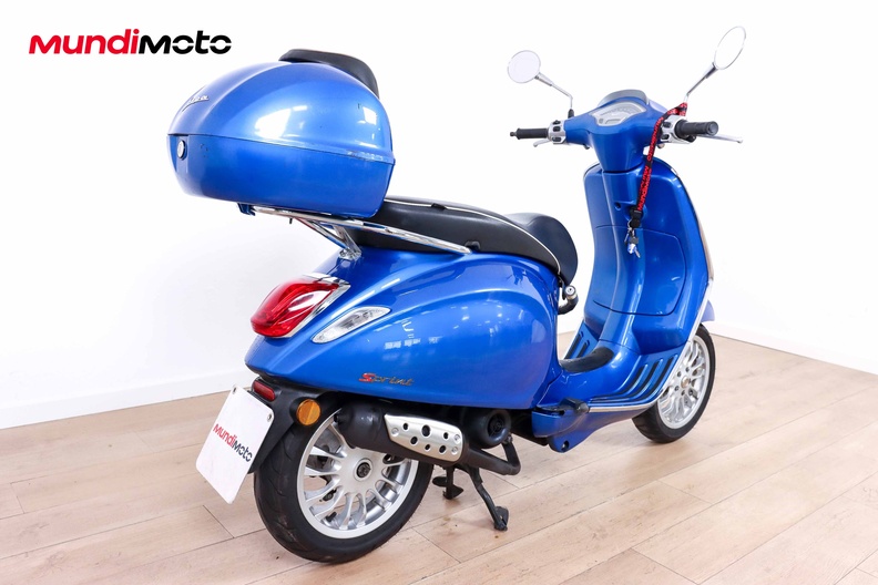 Motorbike image 3