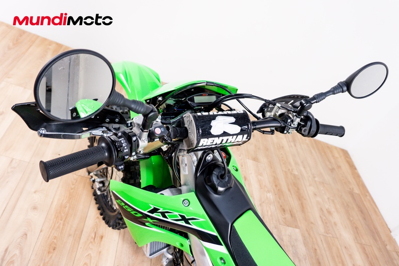 Motorbike image 10