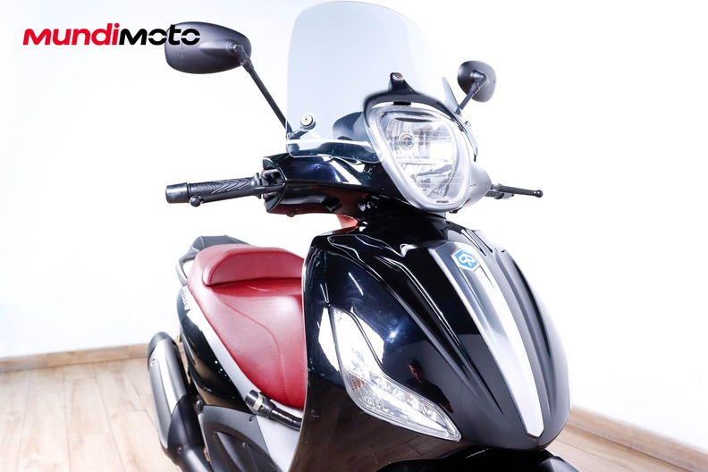Motorbike image 4