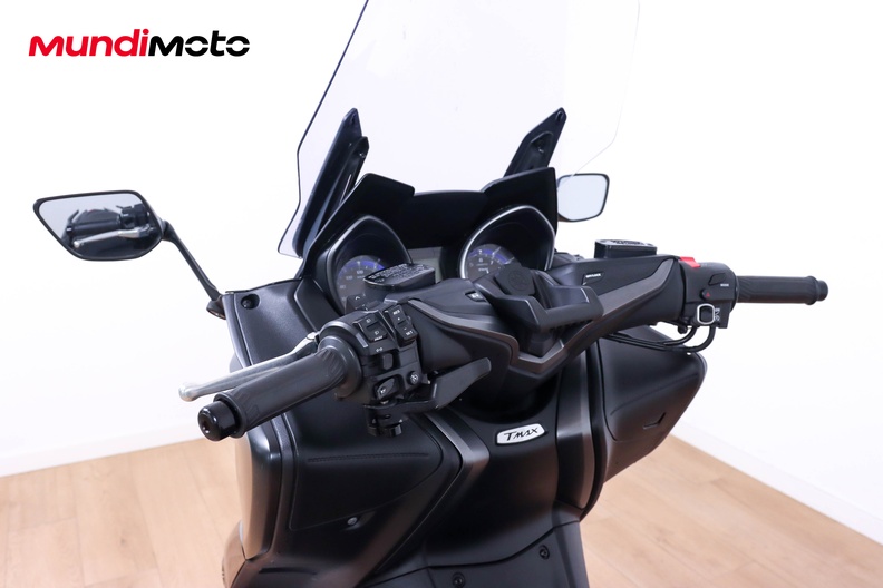 Motorbike image 10