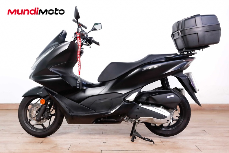 Motorbike image 5