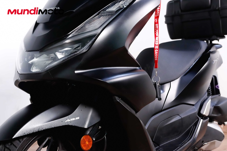 Motorbike image 8