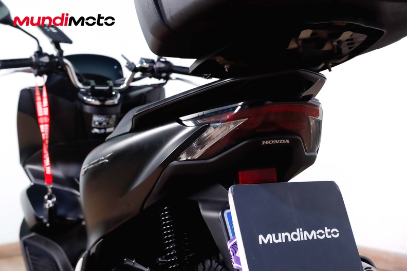 Motorbike image 9