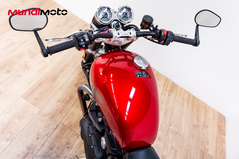 Motorbike image 10