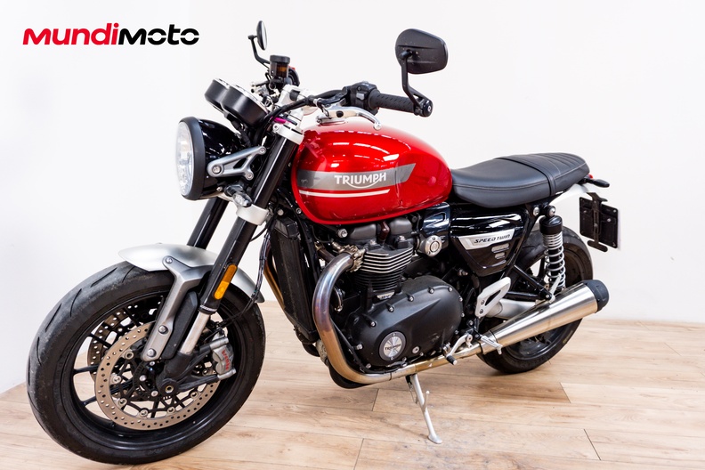 Motorbike image 6