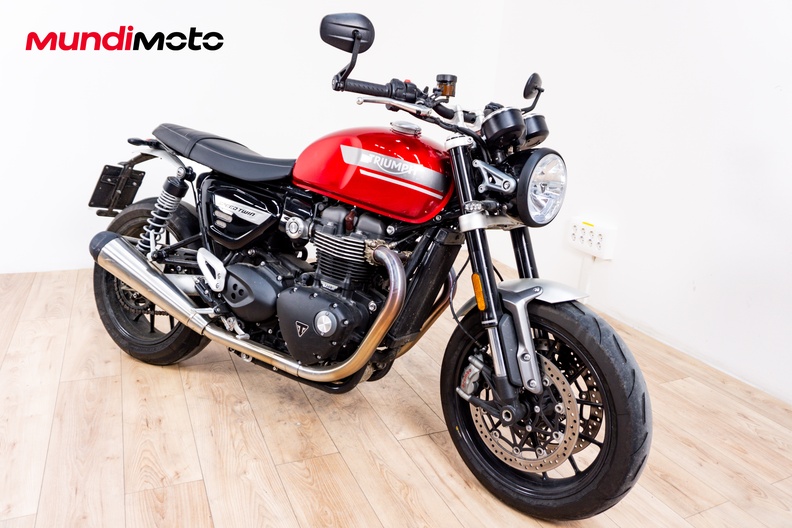 Motorbike image 1