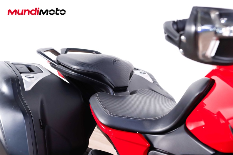 Motorbike image 13
