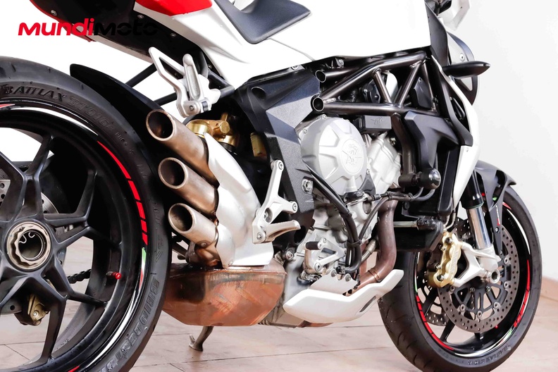Motorbike image 3