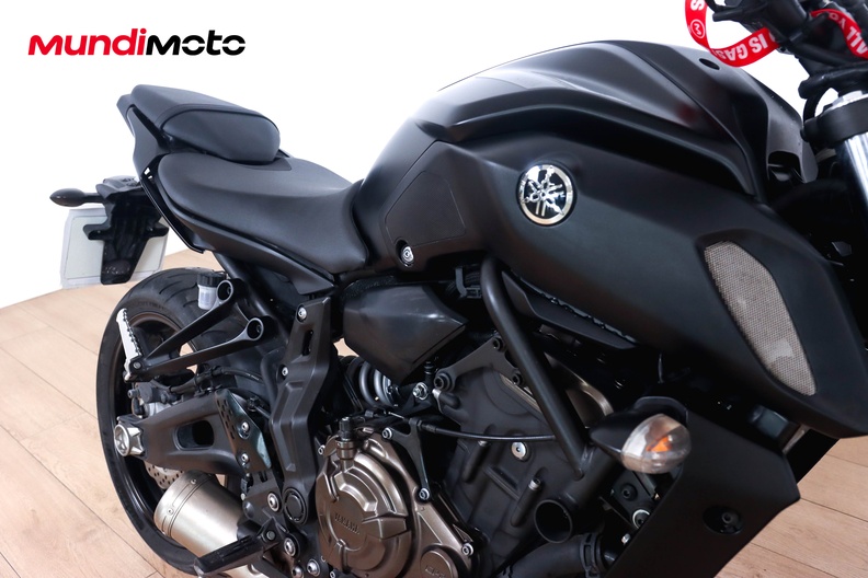 Motorbike image 13