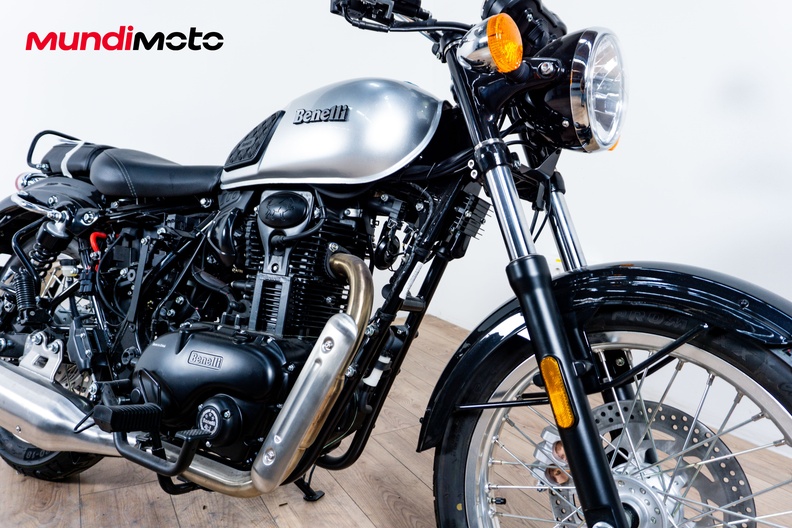 Motorbike image 4
