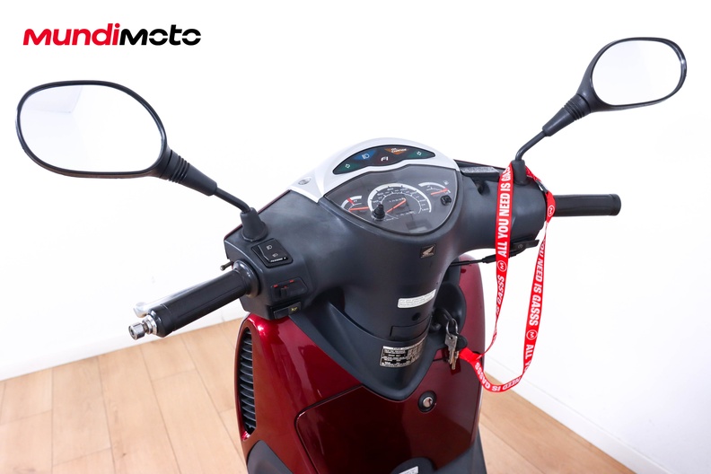 Motorbike image 10