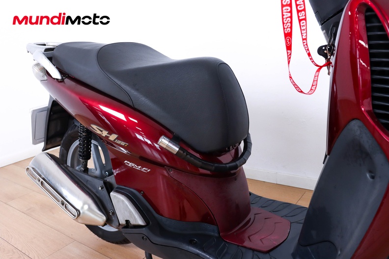 Motorbike image 12