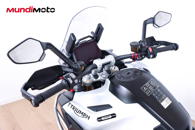 Motorbike image 10