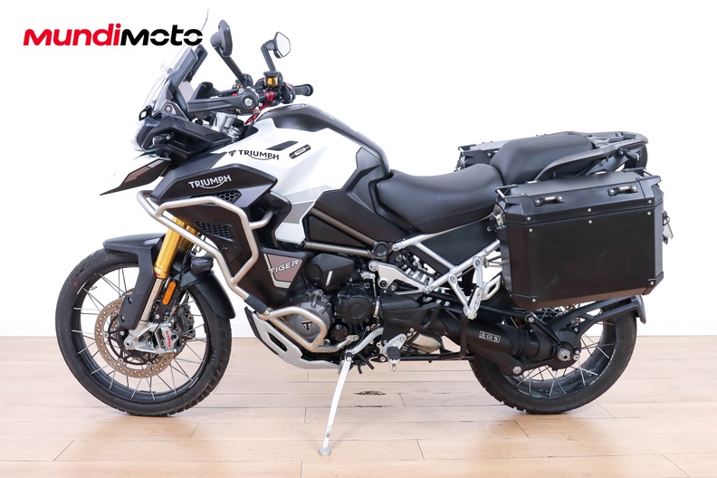 Motorbike image 5