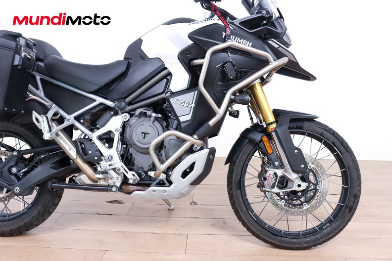 Motorbike image 2