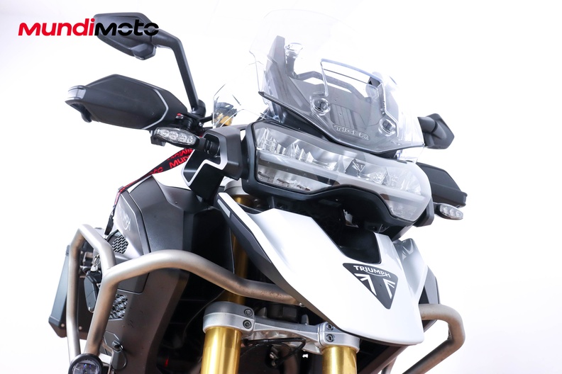 Motorbike image 4