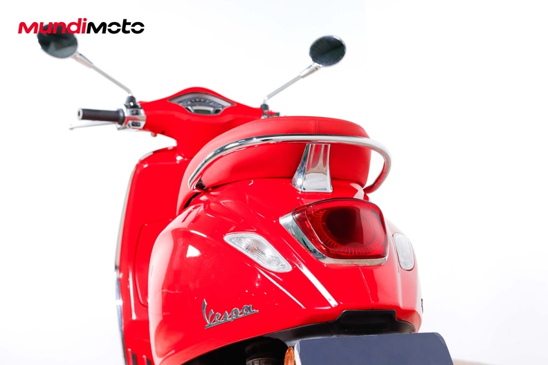 Motorbike image 9