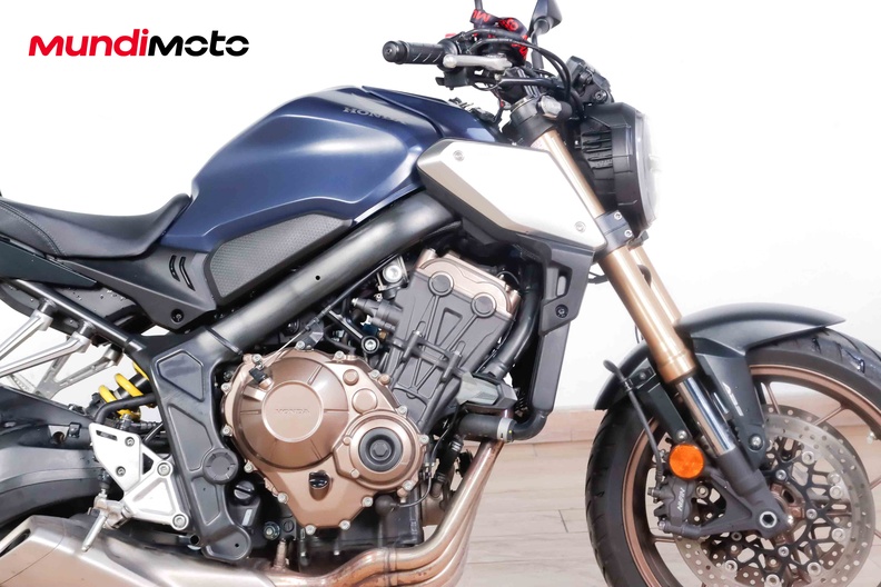 Motorbike image 12