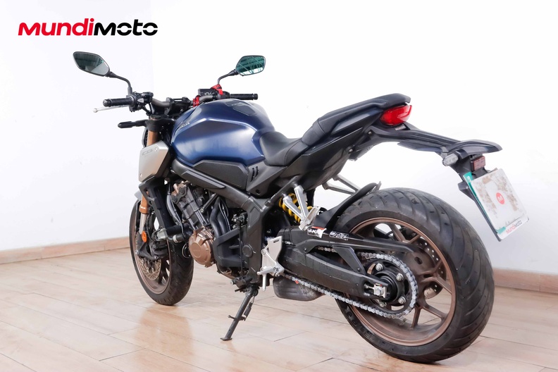 Motorbike image 6