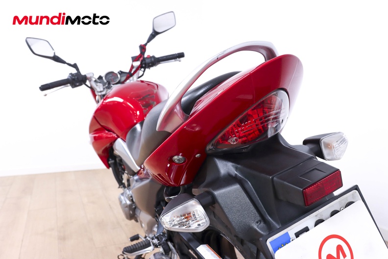 Motorbike image 9