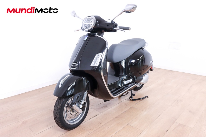 Motorbike image 6