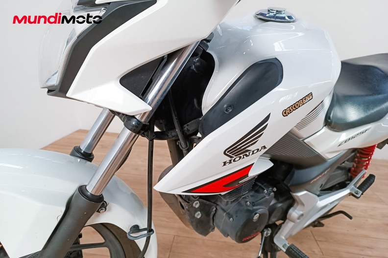 Motorbike image 9