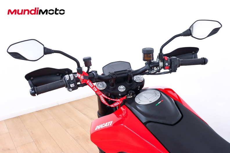 Motorbike image 10