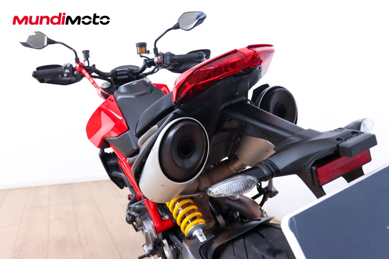 Motorbike image 9