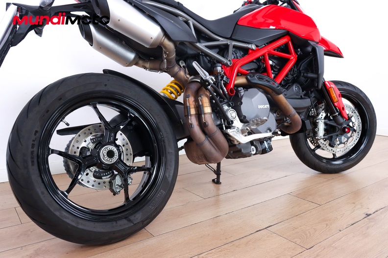 Motorbike image 3