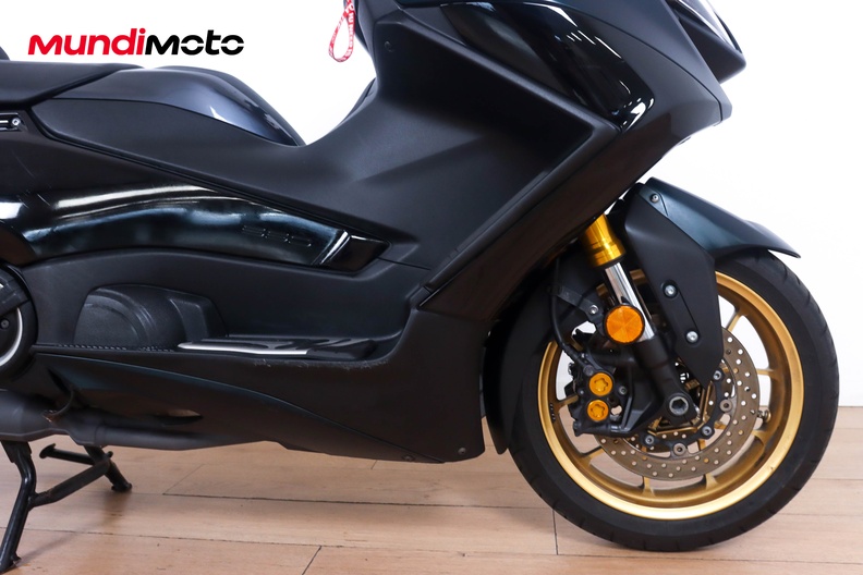 Motorbike image 13