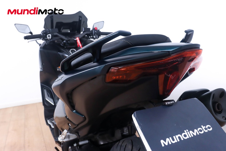 Motorbike image 9