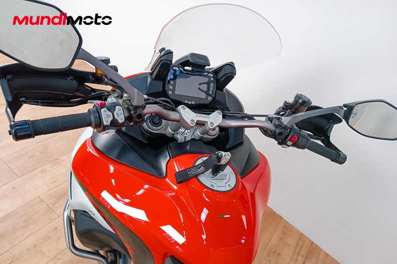 Motorbike image 10