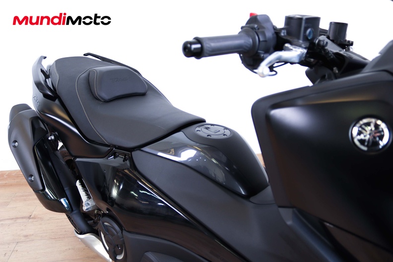 Motorbike image 13