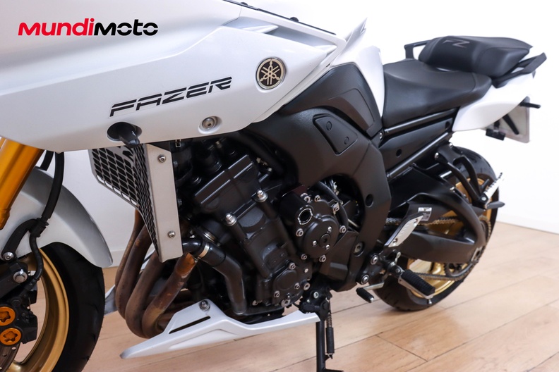 Motorbike image 8
