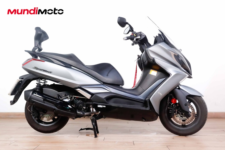 Motorbike image 0