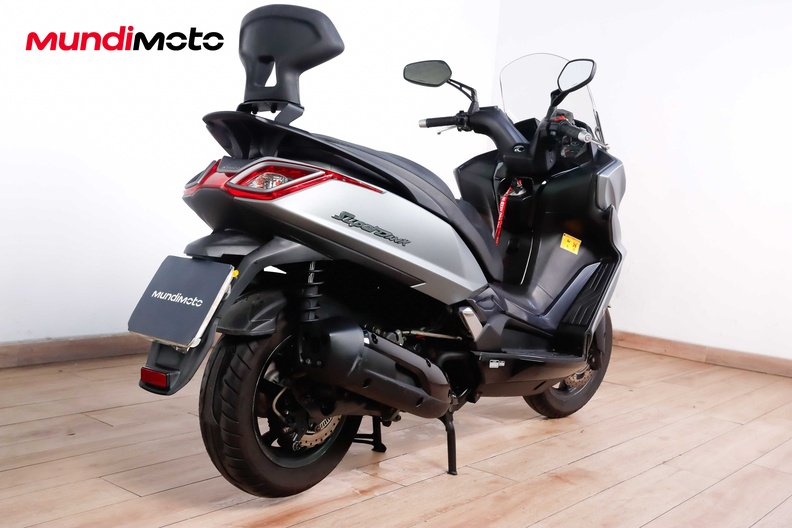 Motorbike image 2