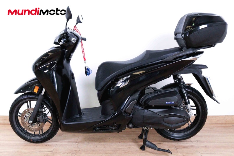 Motorbike image 5