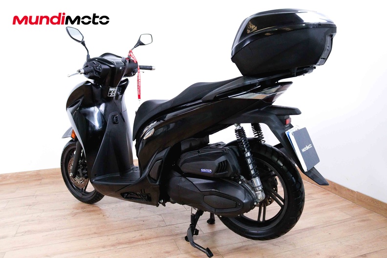 Motorbike image 6